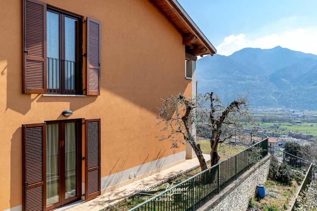 Il Giardino Di Laura Apartment Costa Volpino Ngoại thất bức ảnh