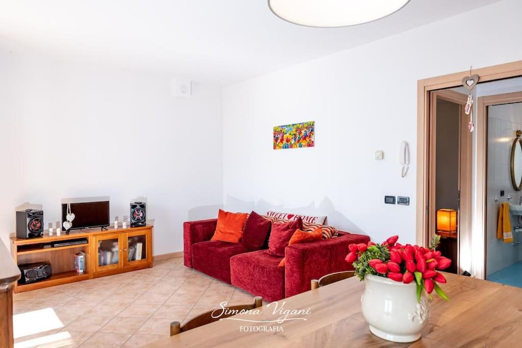 Il Giardino Di Laura Apartment Costa Volpino Ngoại thất bức ảnh