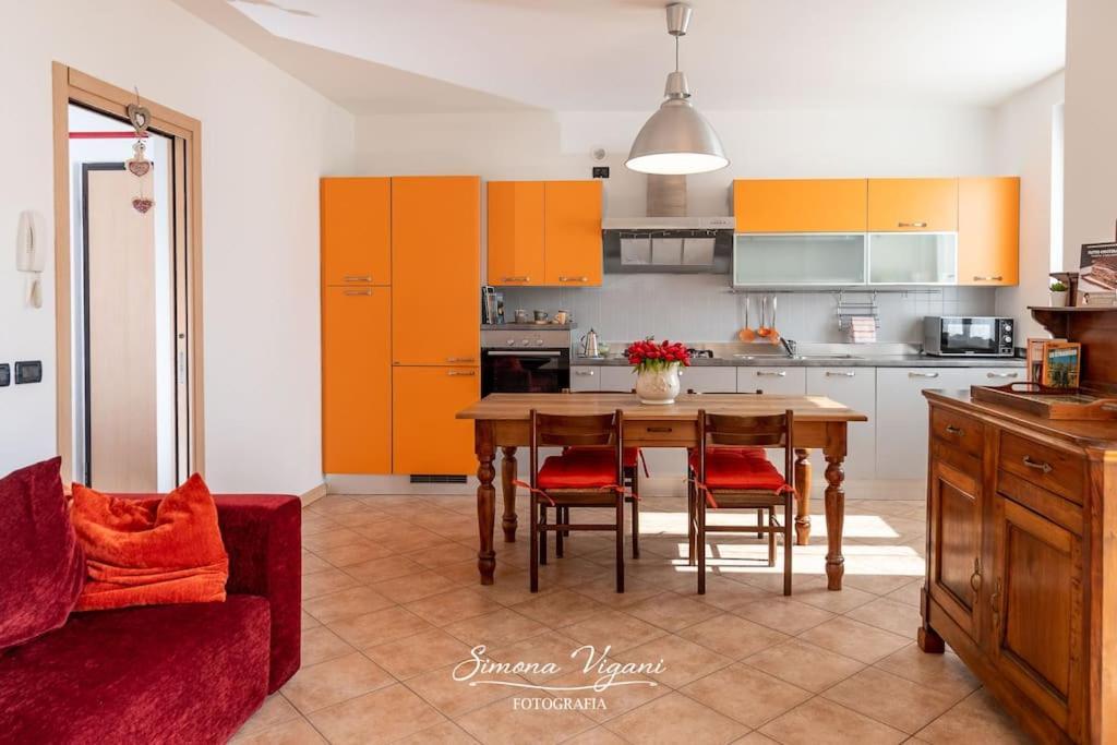 Il Giardino Di Laura Apartment Costa Volpino Ngoại thất bức ảnh